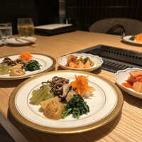 TANAKA YAKINIKU RESTAURANTE - 