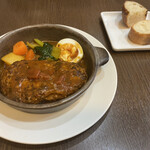 シプレ - ハンバーグとバゲット