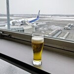 ＡＮＡスイートラウンジ - 飛行機見える席に座れました(^_^)v