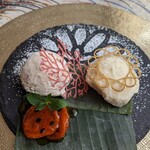 ベンガルタイガー - パッションフルーツジャレビ＆ココナッツアイスクリームと追加したドリアンアイスクリーム