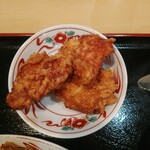 聚香楼 - 回鍋肉と唐揚げセット（唐揚げ）