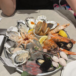 Emit Fish Bar Oyster And Grill - 