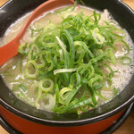 Tonkoku Uma-Ya Ra-Men - ラーメン　九条ねぎ増し