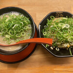 Tonkoku Uma-Ya Ra-Men - ラーメン　炒飯