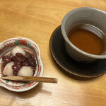 櫻湯山茱萸 - チェックイン時のお茶菓子