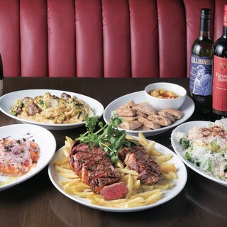 人気のシーザーサラダやステーキが楽しめるパーティプランも人気