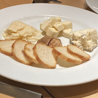 Osteria UVA RARA 横浜 - 
