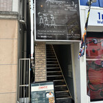 cafe&dining carpe diem - 入口です。