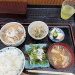 Taishuu Kappou Kiyomizu - もつ煮定食