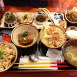 Okinawa Ryouri Arakakiya - 新垣家御膳