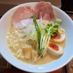 麺69 チキンヒーロー - 