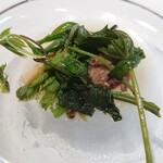 ウシマル - 地鶏団子と山菜のスープ