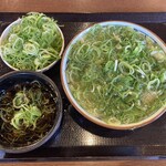 丸亀製麺 - 釜揚げうどんネギ盛り