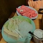 博多味処 すきやき・水たき いろは - すき焼き