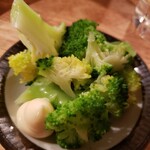 秋元屋 - ブロッコリーハーフ