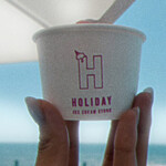 HOLIDAY ICE CREAM STORE - 