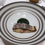 ナクレ - 軽く炙った鯖　春菊のソース