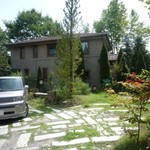 Tea Room - 裏手駐車場