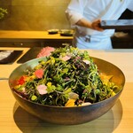 鮨 三心 - 広島・梶谷農園さんのハーブ！どんなお料理が登場するかワクワクします♡