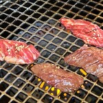 Sendai Gyuu Yakiniku Baribari - ハラミ焼き焼き♬