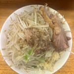 Ramen Jirou - 小野菜からめニンニクあぶら少し