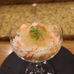 にぎり鮨 一五〇 - 毛ガニの贅沢カクテル