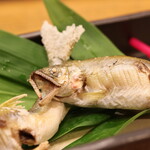 にぎり鮨 一五〇 - 丸ごと頂けます