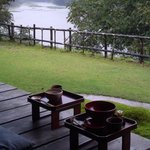 地鶏焼 ふかせ - 縁側に座って