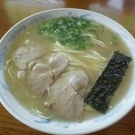 ラーメン げんこつ家 - ラーメン¥５５０ 硬麺オーダー♪