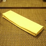 素朴で温かいテーブルセット