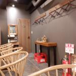 蕎麦前 中手 とうは - 内観