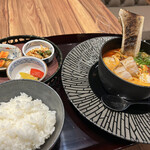 和韓料理 スンドゥブ専門店 じゅろく別邸 - 