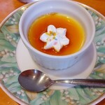 てんとう虫 - ランチサービスのプリン