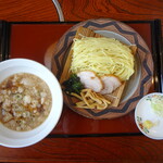 自家製手もみ麺 ラーメン赤松 - つけ麺