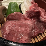 濱田屋 焼肉 ホルモン 五代目 市郎右衛門 - 