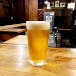 ほるもん猿 - 生ビール 630円