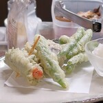 桶家乃隠居 - たらこ、インゲン、椎茸、オクラ