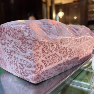 〜〜We purchase the highest quality Japanese beef〜〜