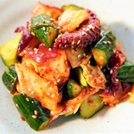 Spicy is good! ! Octopus and cucumber with kimchi 880 yen (excluding tax)