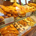 Boulanger Asano Ya Karuizawa Shinano Oiwake Ten - どれもウマそうネ(^^)