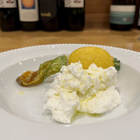 La Stalla - つーか花ズッキーニってあるのね。普通のズッキーニしか知らないww