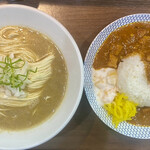 ヌードル＆スパイスカレー 今日の1番 - 朝限定セット ¥1,000-(税込)
      ※かけ煮干しそば＋本日のカレー(ガーリックトマトチキンカレー)
