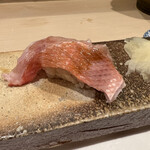 うを徳 - 金目鯛のにぎり