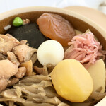 Toge no Kamameshi Honpo Ogino-ya Karuizawa Eki Uriten Shinkansen Kaisatsunai Konko-Su Uriten - 