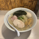 貝出汁らぁ麺 燈や - 