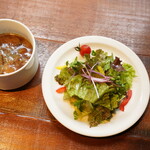 CAFE HUSET - 