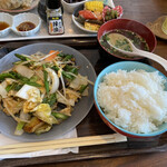 ギョウザとカレーのてっちゃん - ぎょうざ定食② （一枚で撮りきれずw）