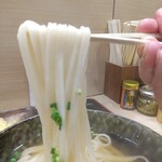 Honkakuha Hakata Udon Hasida Taikiti - 麺リフト