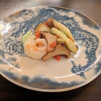 中国料理 彩龍 - 魚介と野菜の炒めもの