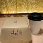 りくろーおじさんの店 大阪伊丹空港店 - 